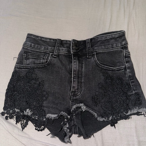 Black American eagle jean shorts - Picture 1 of 2
